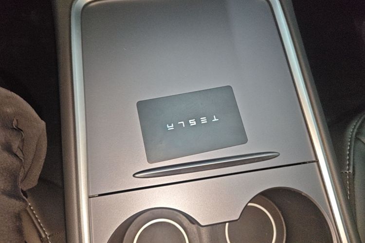 Tesla Model 3 2023 #9 Tesla Model 3 2023 car image #9