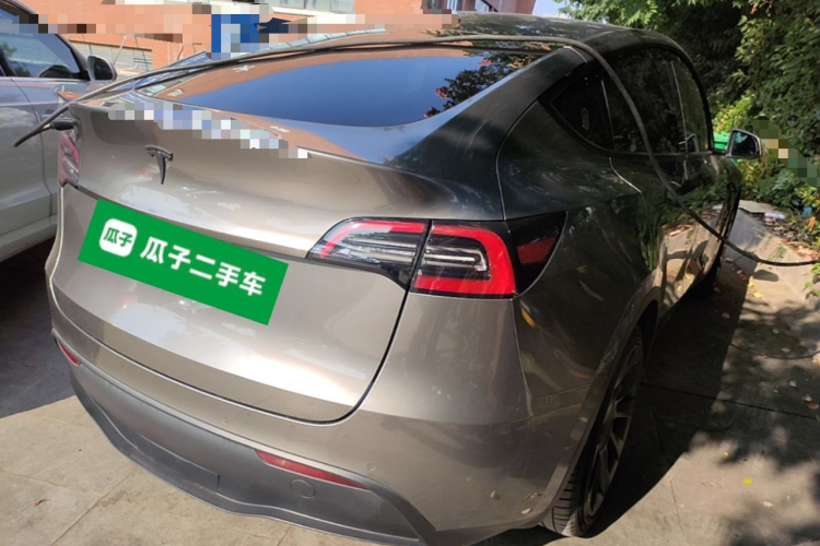 Tesla Model Y 2021 #7 Tesla Model Y 2021 car image #7