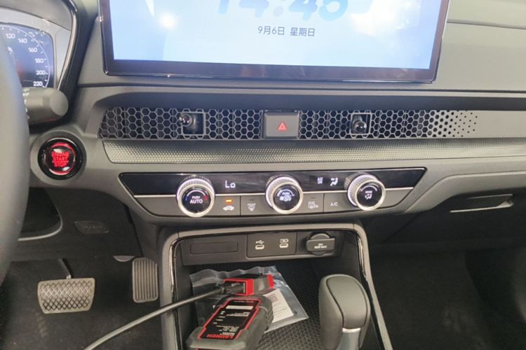 Honda CR-V 2026 car image #13