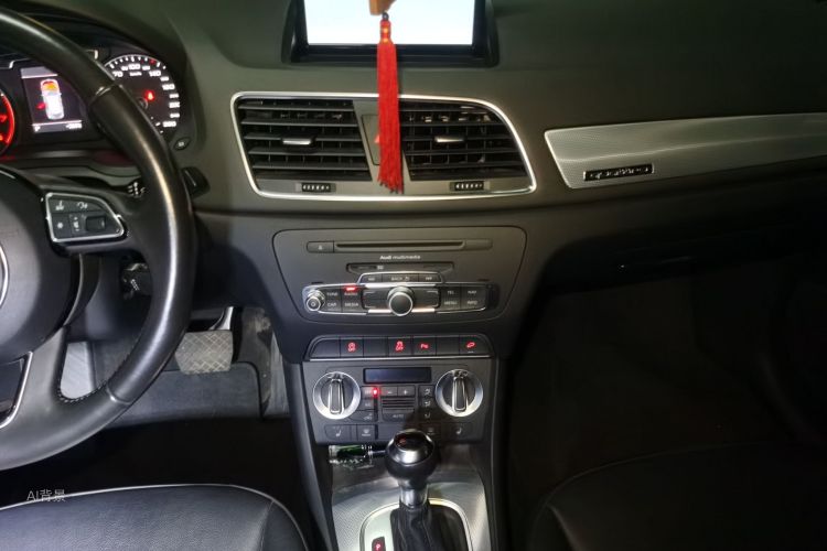 Audi Q3 2015 #15 Audi Q3 2015 car image #15