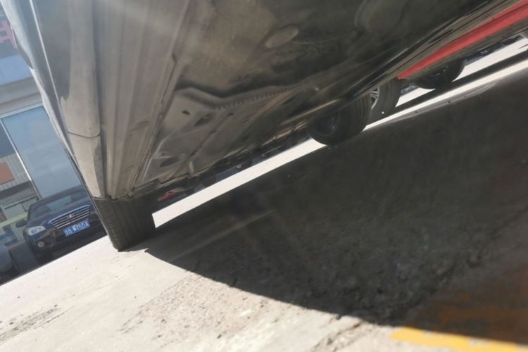 Audi Q3 2021 car image #27