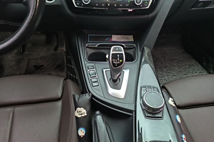 BMW 3 Series 2019 #14 BMW 3 Series 2019 car image #14