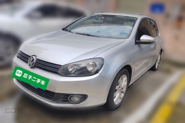 Volkswagen Golf 2013 car image #2