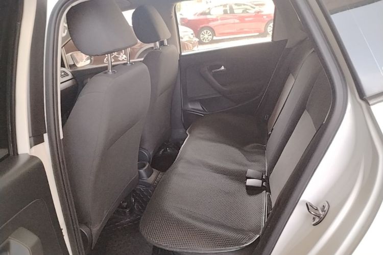 Volkswagen Polo 2018 #17 Volkswagen Polo 2018 car image #17