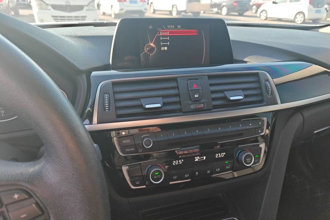 BMW 3 Series 2016 car image #19