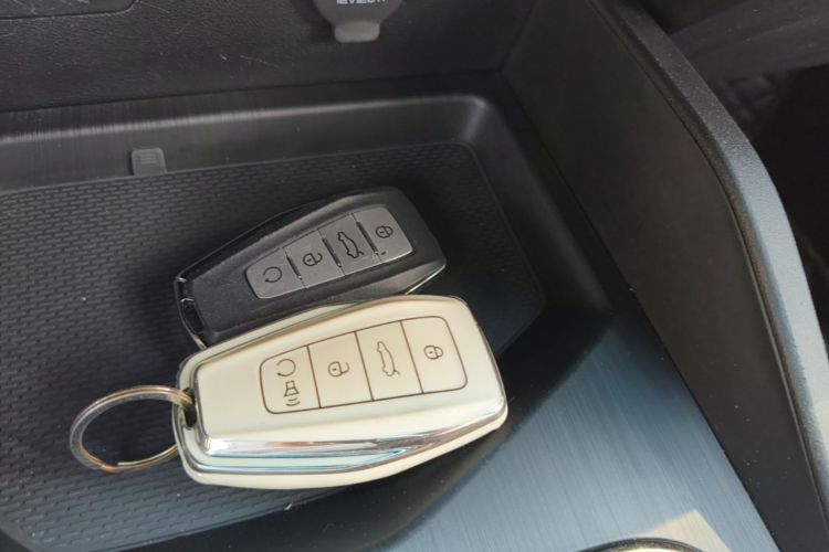 GEELY Emgrand S 2021 car image #9