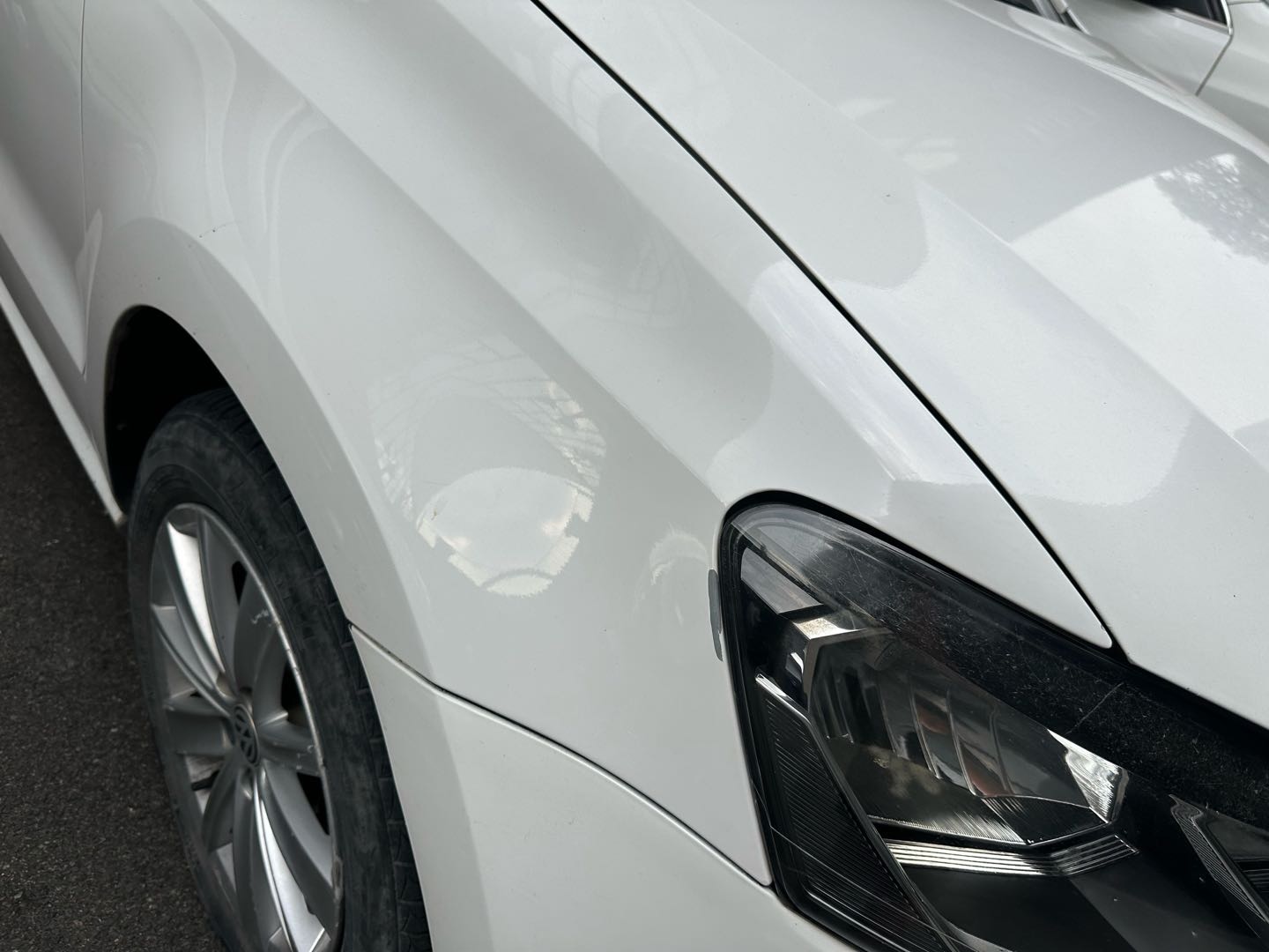 Volkswagen Polo 2015 car image #30