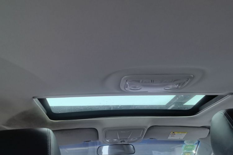 GEELY Emgrand 2016 immagine di auto #18