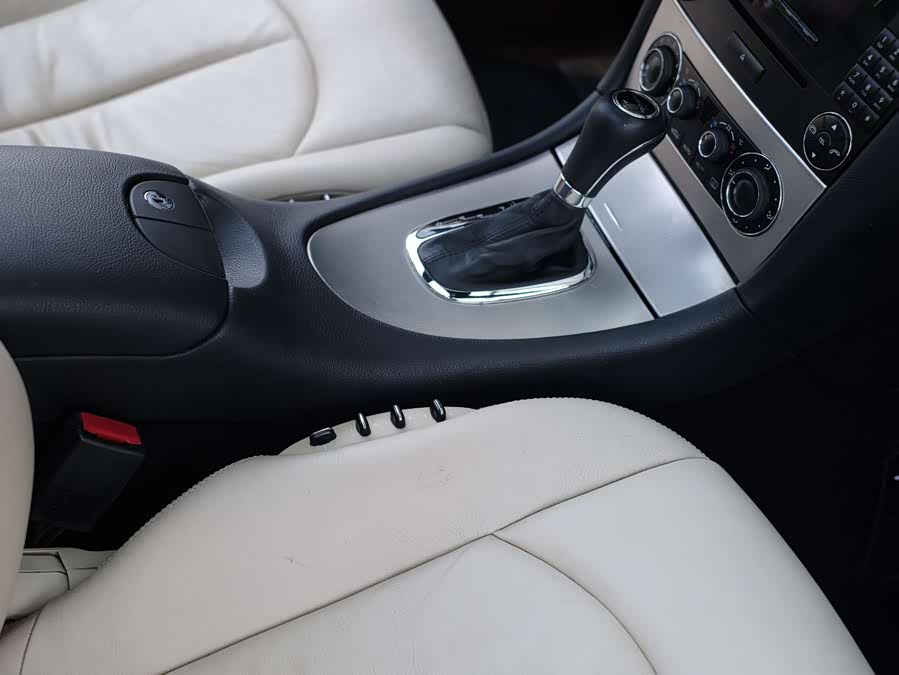 Mercedes-Benz CLK Class 2008 #51 Mercedes-Benz CLK Class 2008 immagine di auto #51