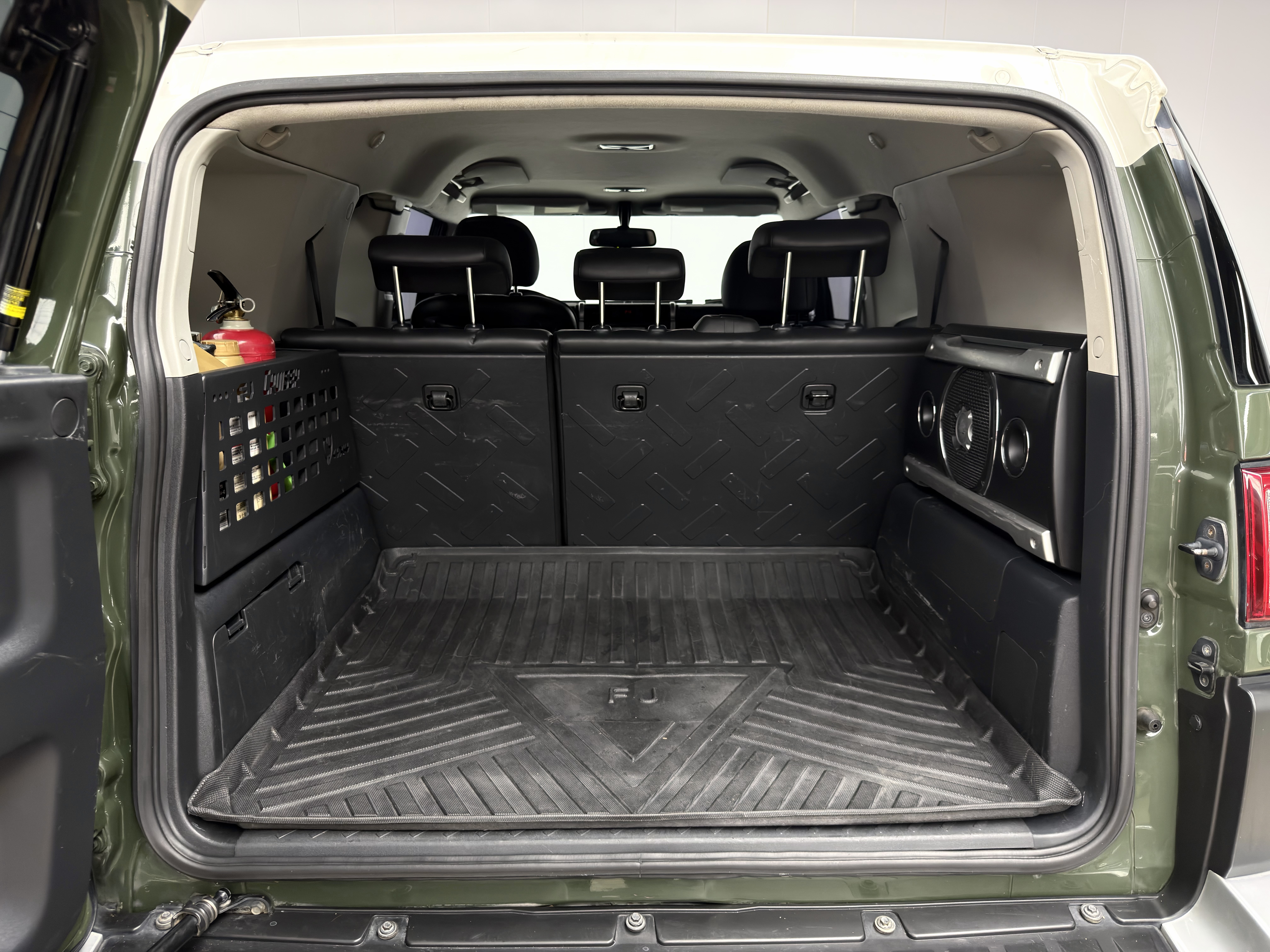 Toyota FJ Cruiser 2011 car image #51