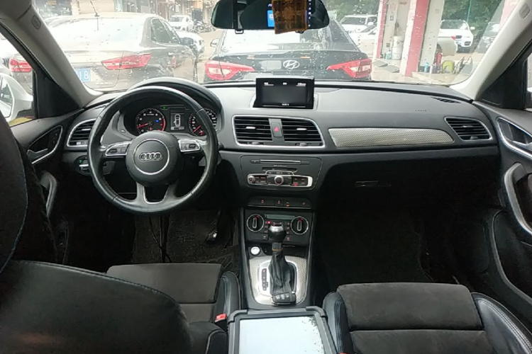 Audi Q3 2018 #10 Audi Q3 2018 immagine di auto #10