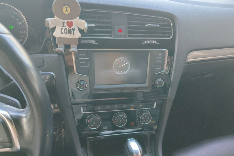 Volkswagen Golf 2017 #17 Volkswagen Golf 2017 car image #17