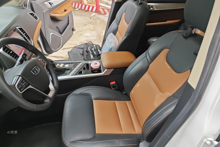 GEELY Vision X6 2018 immagine di auto #17