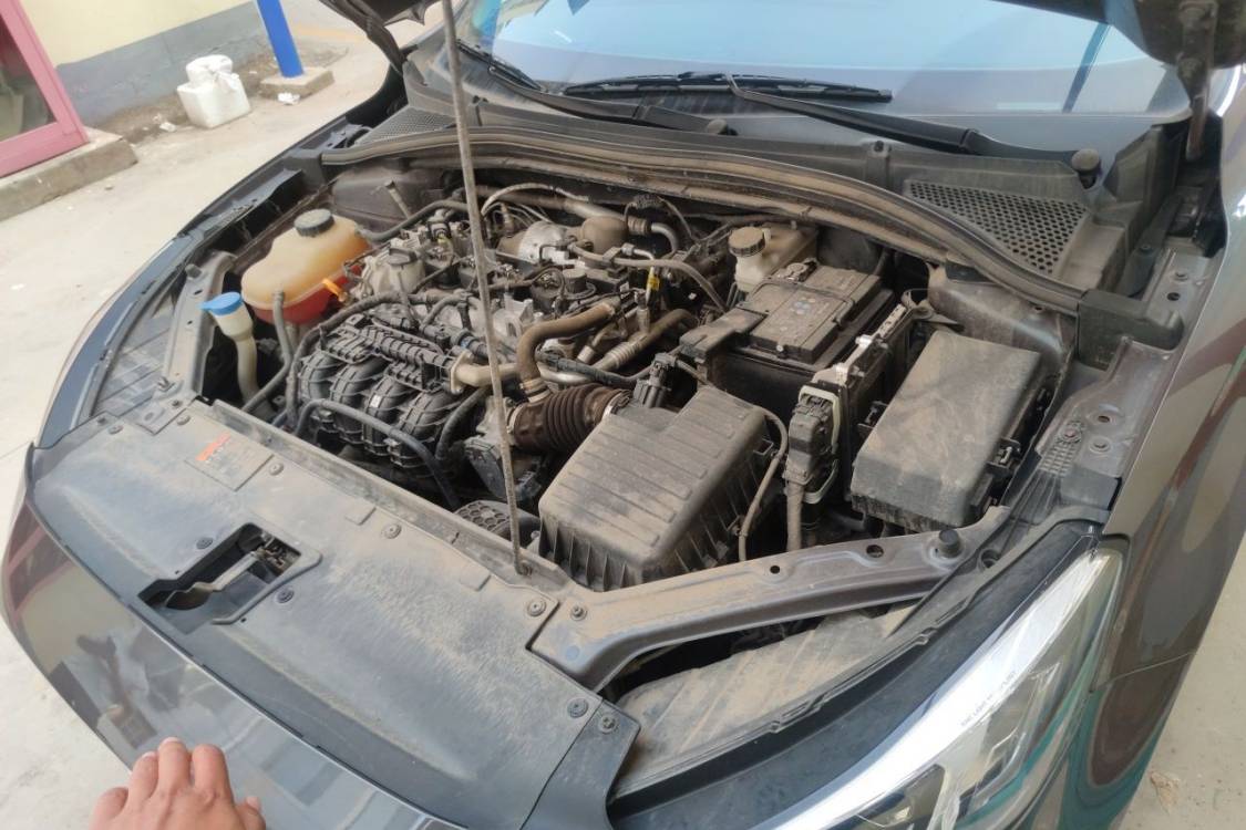 MG 5 2025 #12 MG 5 2025 imagen de coche #12
