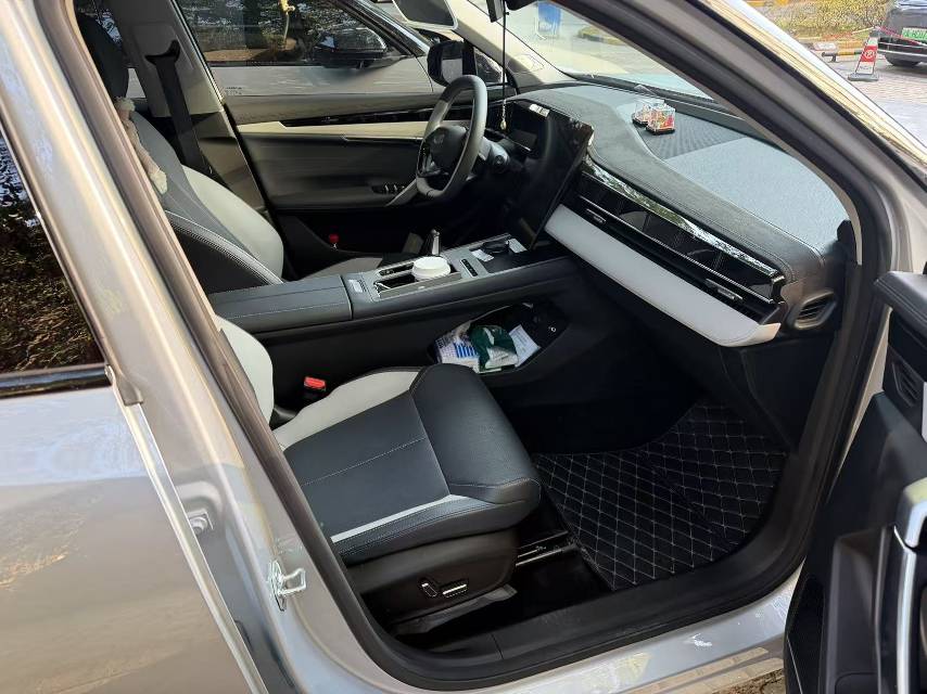 GEELY Boyue L 2024 imagem de carro #5