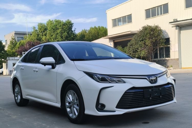 Toyota Corolla 2023 car image #9