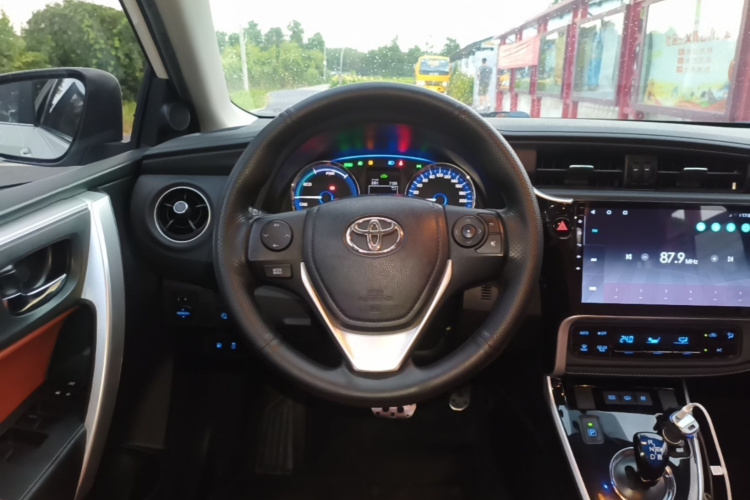 Toyota Corolla Hybird E+ 2020 car image #11