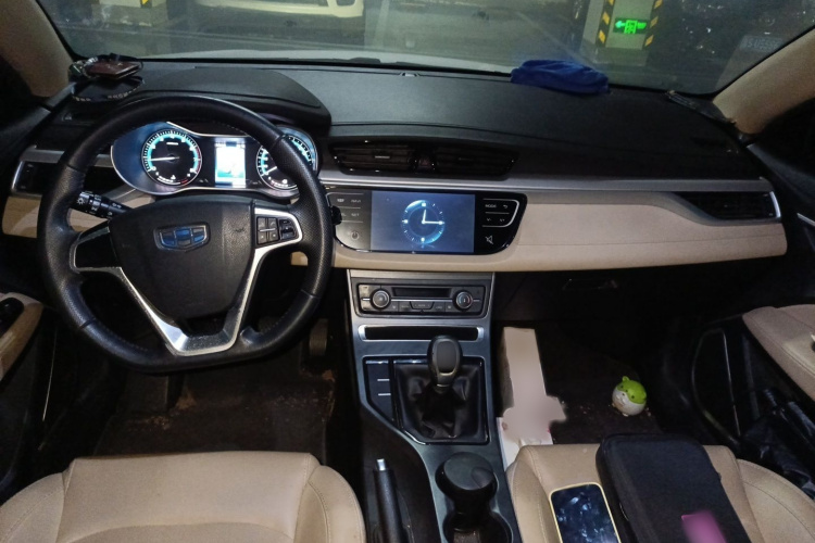 GEELY Emgrand 2018 #12 GEELY Emgrand 2018 car image #12