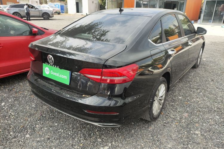 Volkswagen Lavida 2019 car image #7