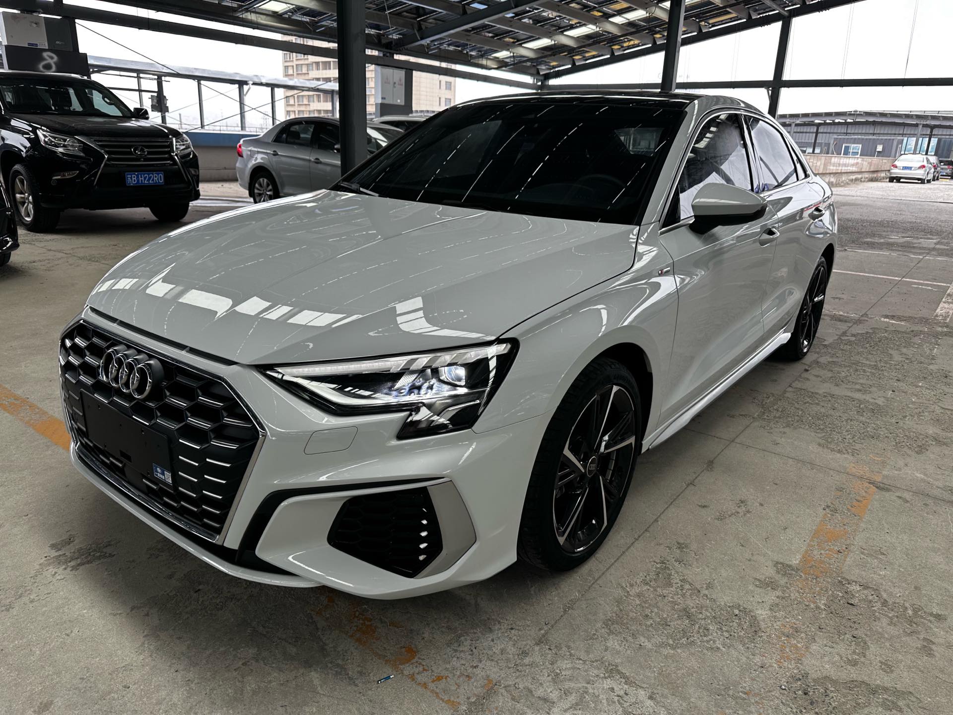 2022 2022 car image
