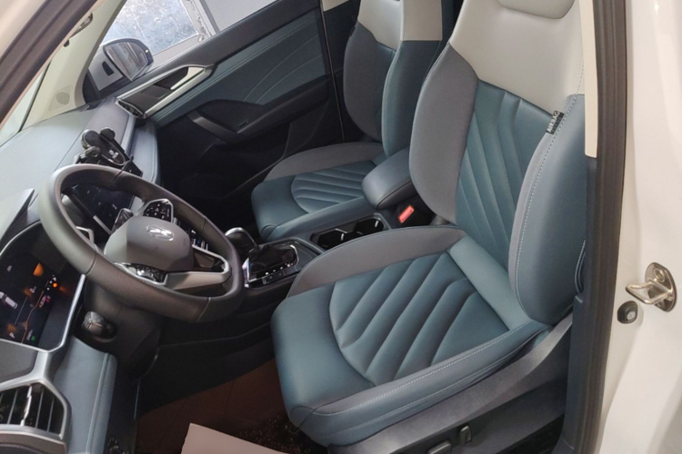 Volkswagen Tharu 2023 car image #15