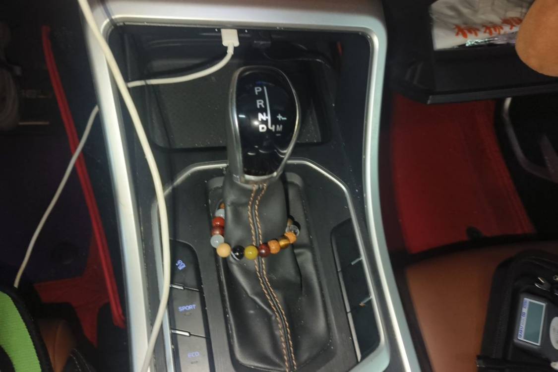 GEELY Vision X6 2019 car image #27