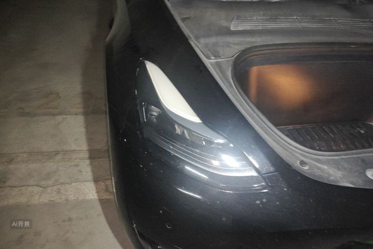 Tesla Model Y 2023 car image #8