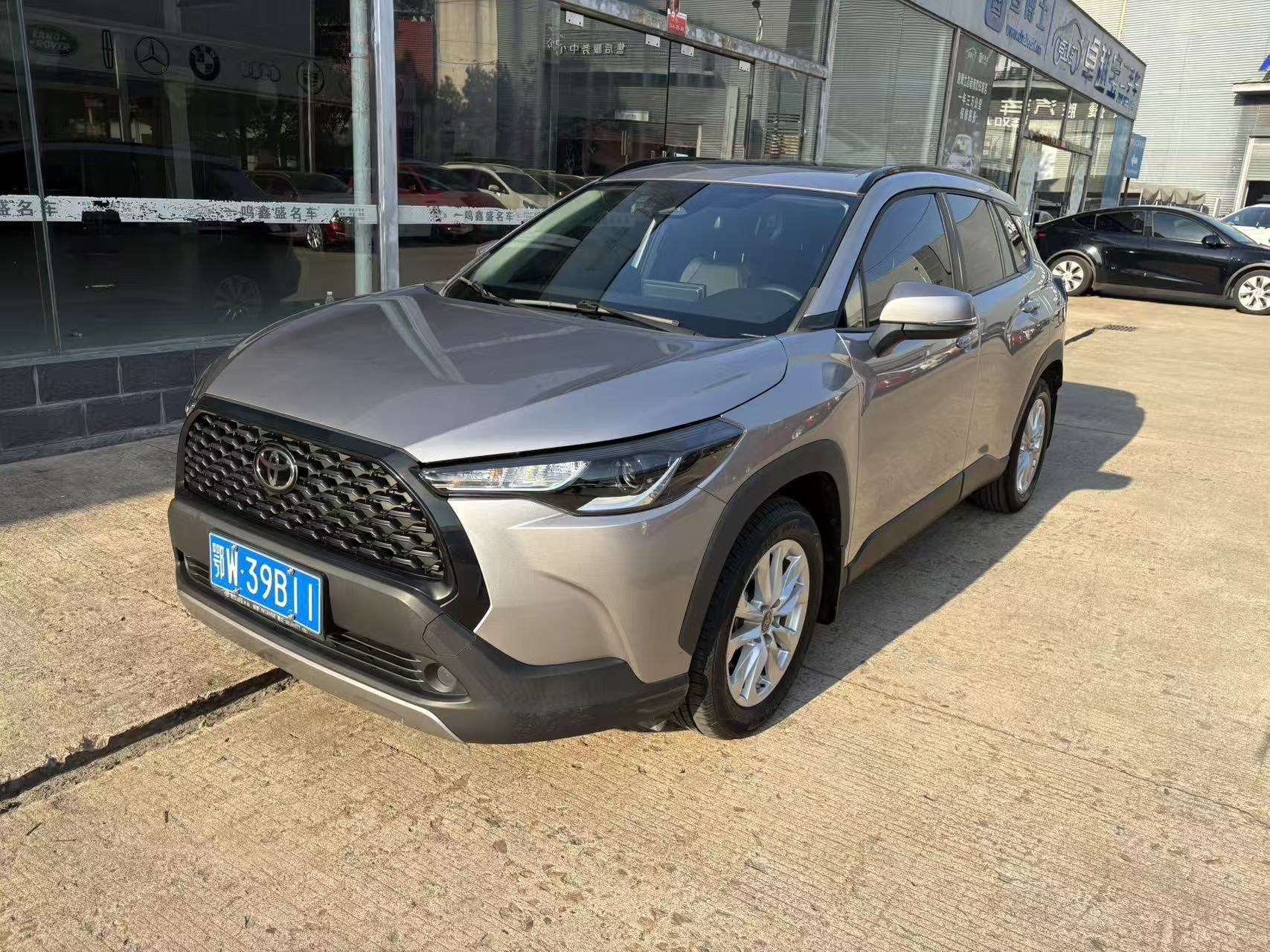 Toyota Corolla Cross 2023 Toyota Corolla Cross 2023 صورة سيارة