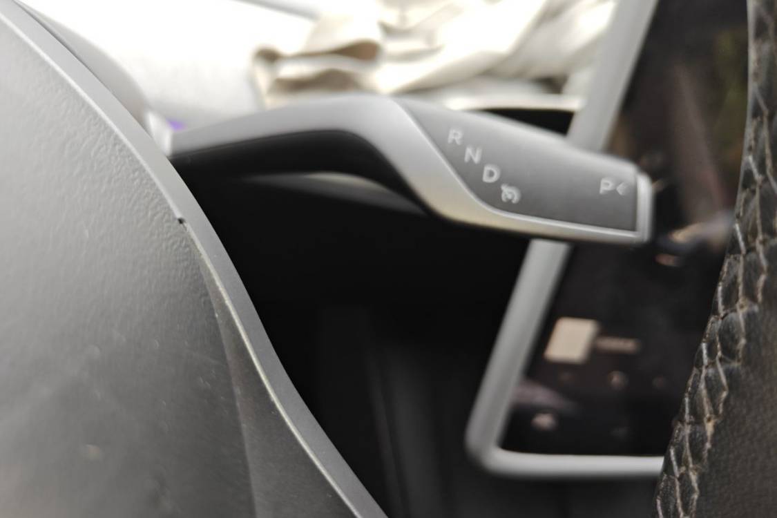 Tesla Model Y 2024 car image #27