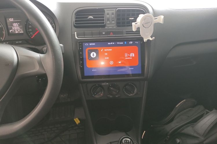 Volkswagen Polo 2017 #13 Volkswagen Polo 2017 car image #13