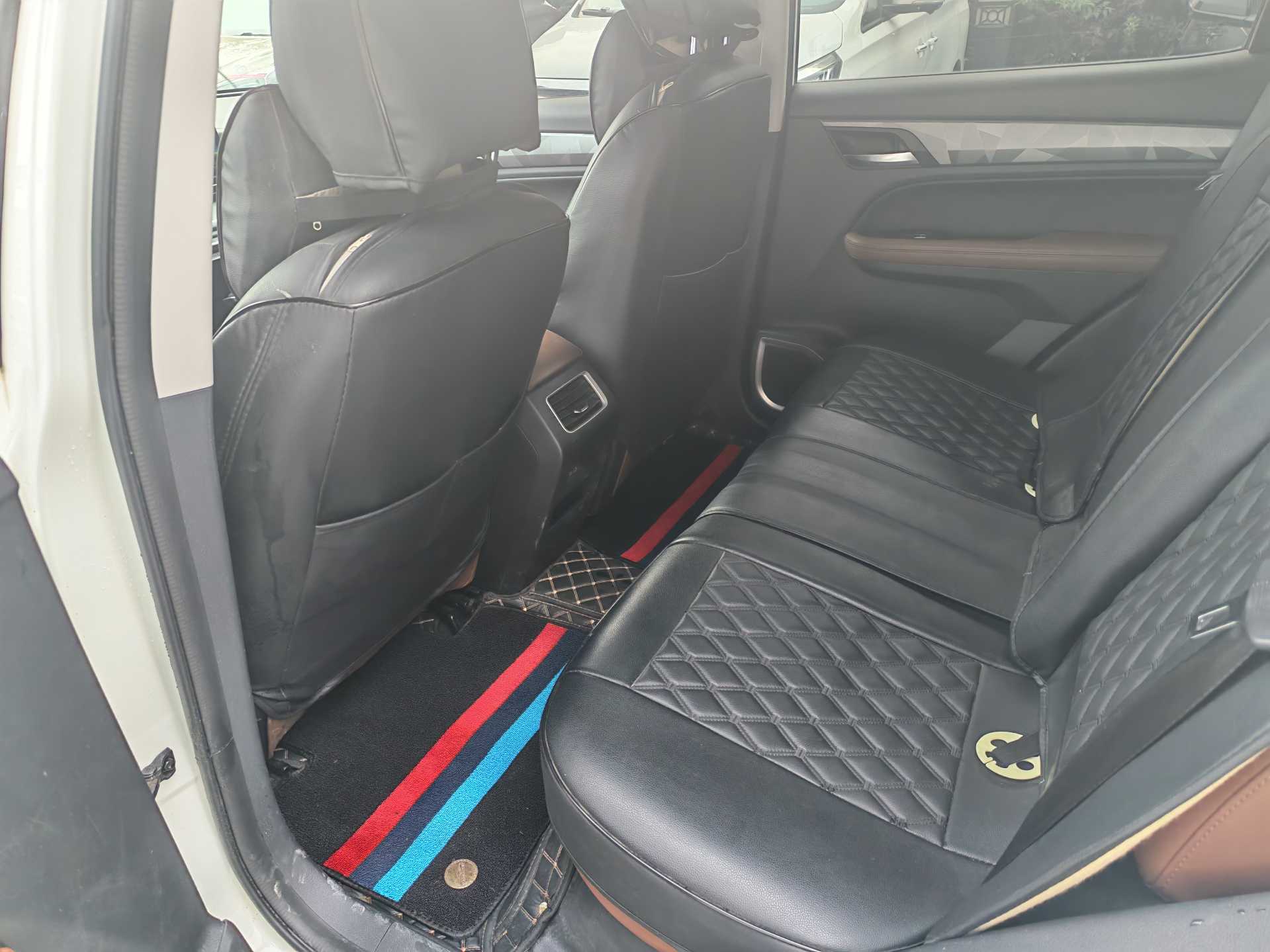 GEELY Vision X6 2023 #6 GEELY Vision X6 2023 car image #6