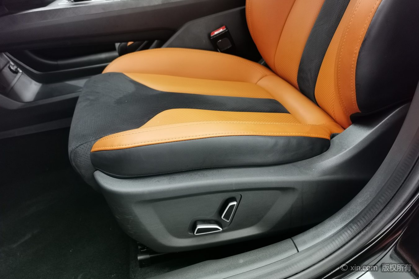 Changan UNI-V 2023 car image #21