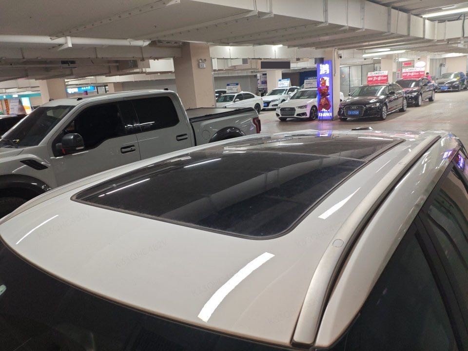 GEELY Boyue 2023 car image #7