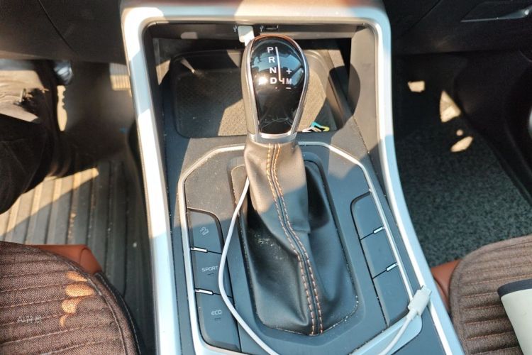 GEELY Vision X6 2020 #16 GEELY Vision X6 2020 imagen de coche #16