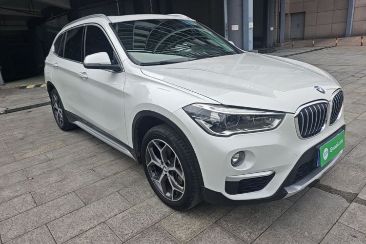 BMW X1 2019 #6 BMW X1 2019 car image #6
