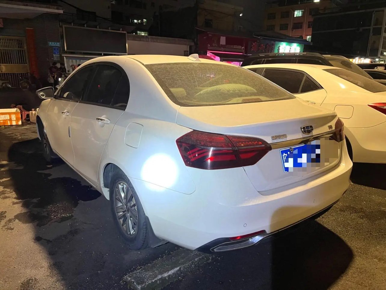 GEELY Emgrand 2018 #9 GEELY Emgrand 2018 صورة سيارة #9