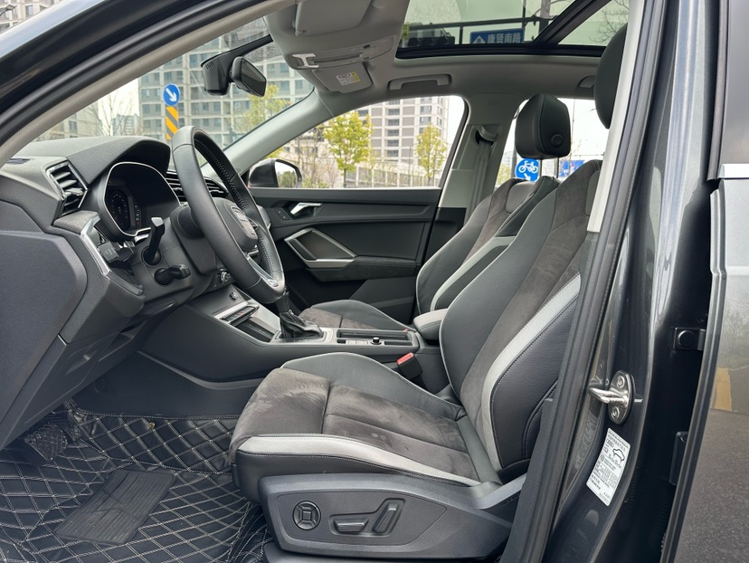 Audi Q3 2019 #5 Audi Q3 2019 car image #5