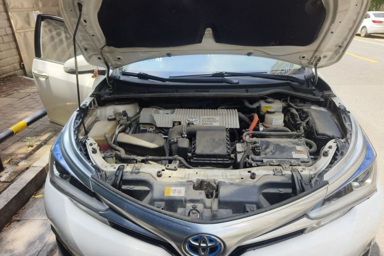 Toyota Corolla 2018 immagine di auto #18
