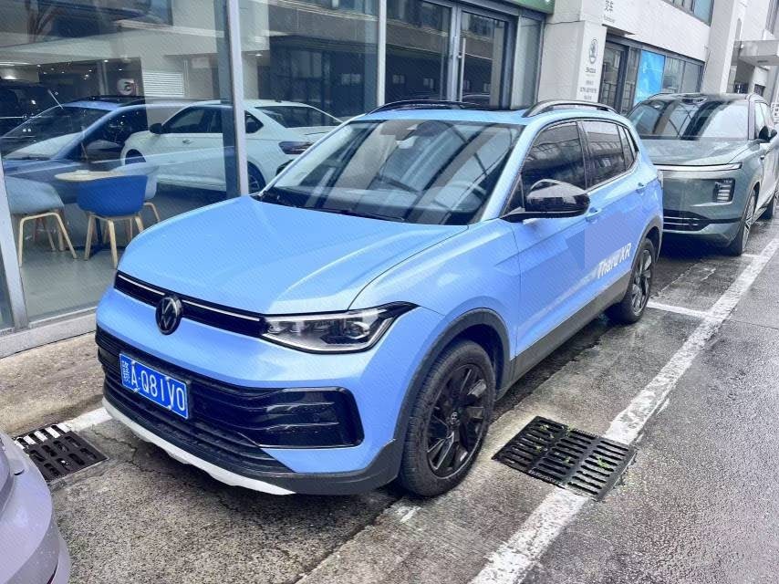2025 car image 