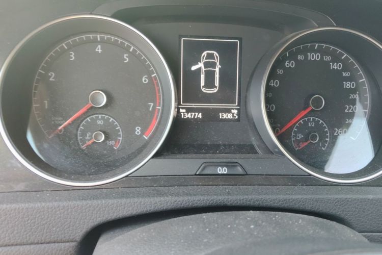 Volkswagen Golf 2017 #10 Volkswagen Golf 2017 car image #10
