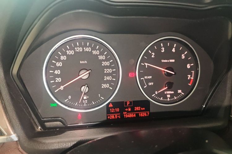 BMW X1 2018 immagine di auto #13