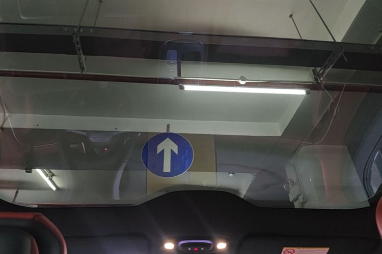 MI SU7 2024 car image #18