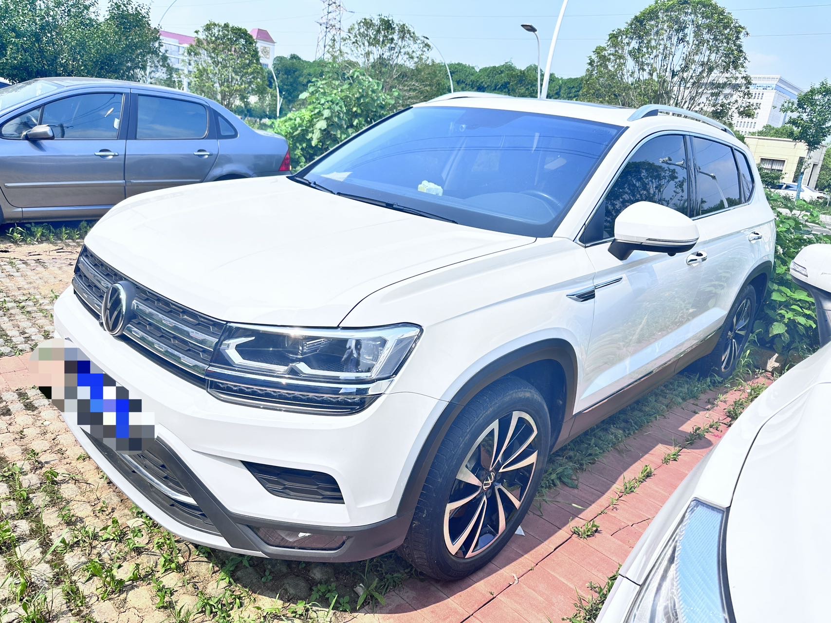 Volkswagen Tharu 2021 immagine di auto 