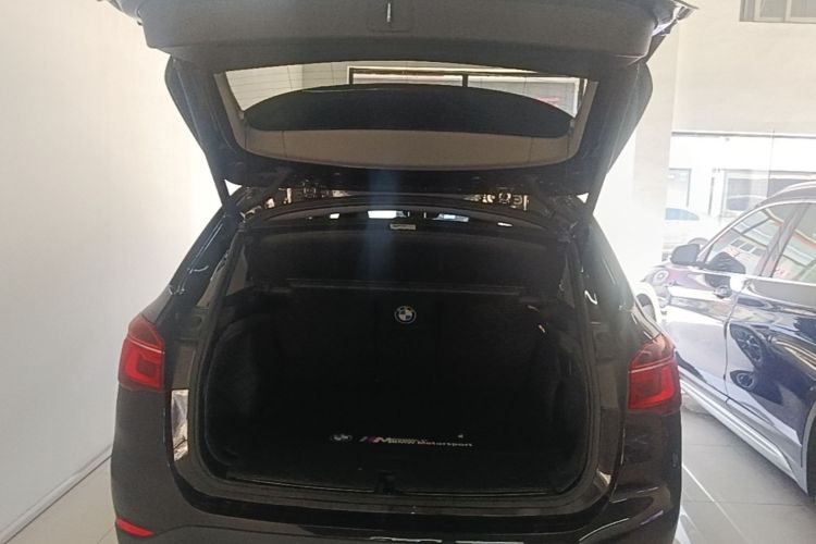 BMW X1 2018 #19 BMW X1 2018 car image #19