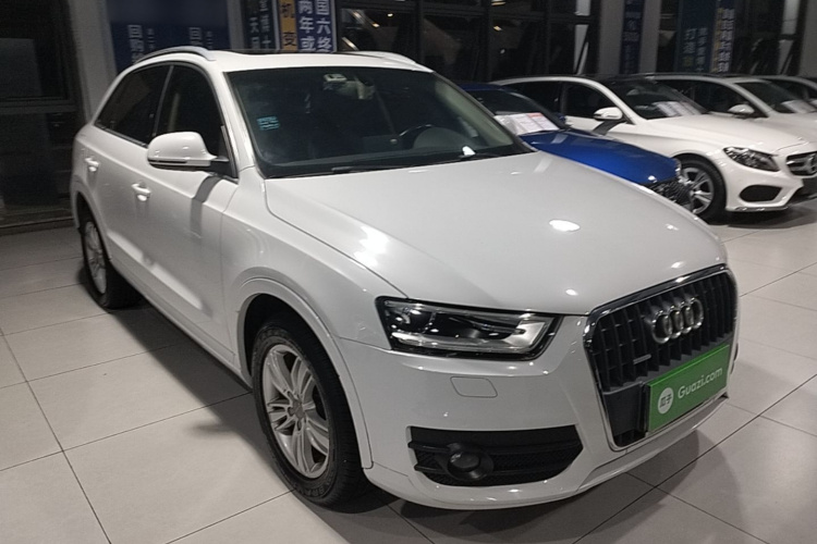 Audi Q3 2015 #4 Audi Q3 2015 car image #4