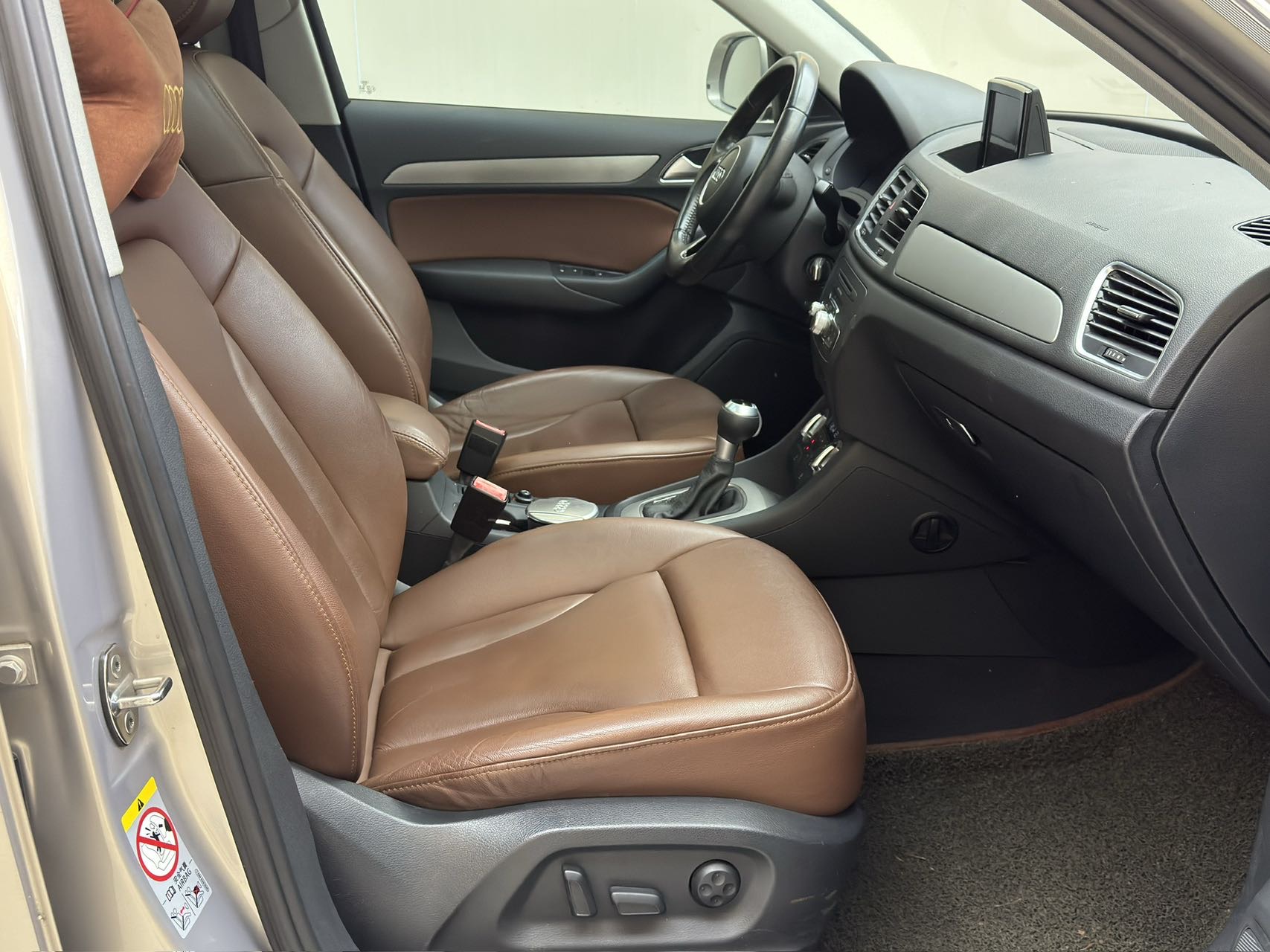 Audi Q3 2015 immagine di auto #11