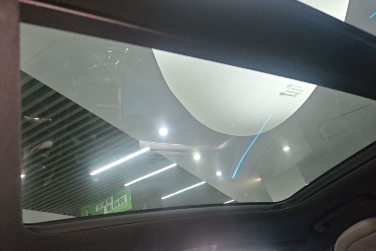 BYD Han 2022 car image #18