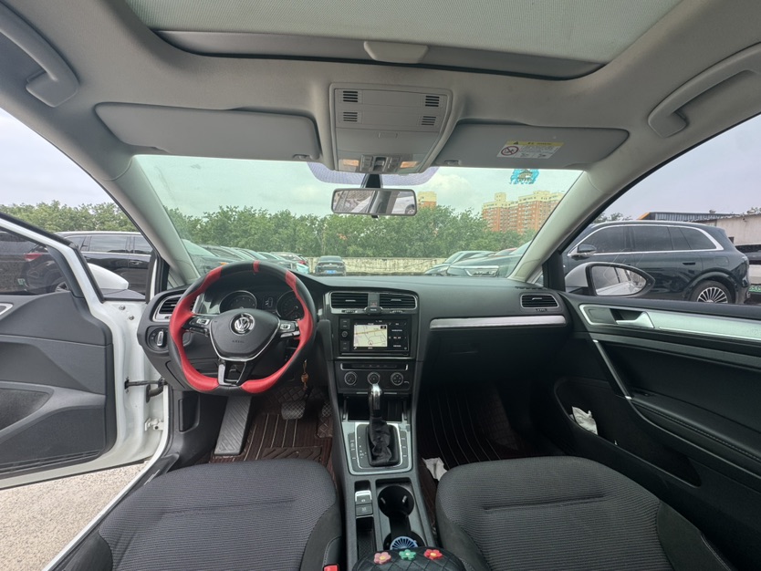 Volkswagen Golf 2019 #9 Volkswagen Golf 2019 car image #9