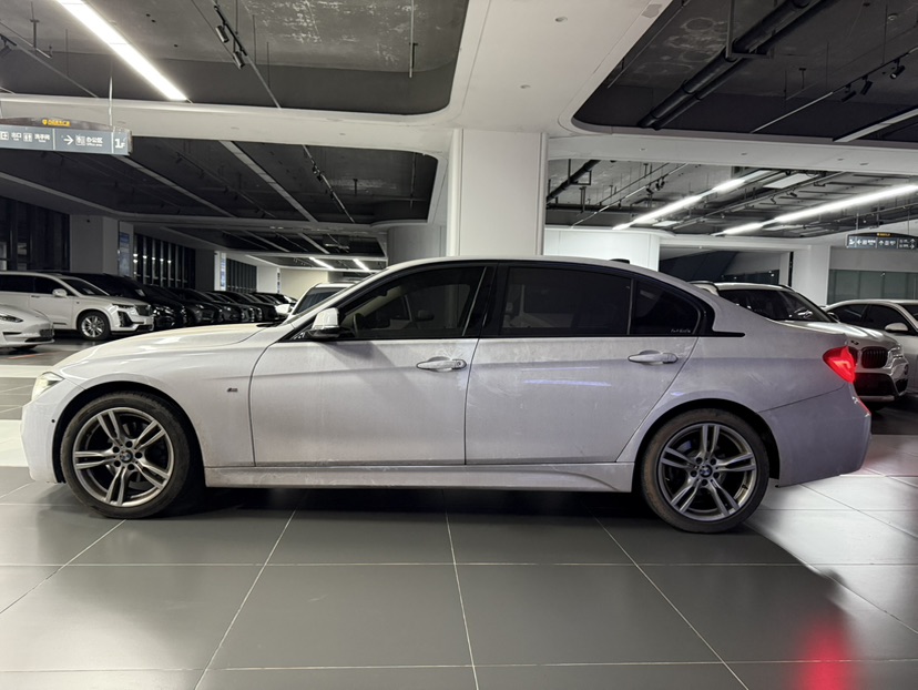 BMW 3 Series 2018 #8 BMW 3 Series 2018 car image #8
