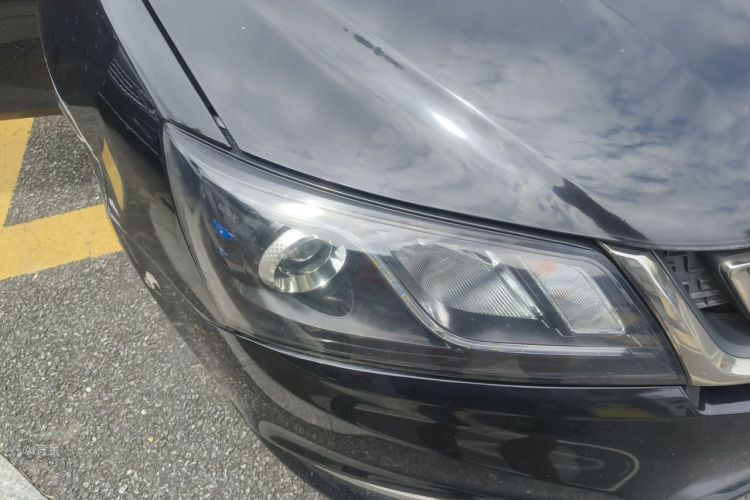 GEELY Emgrand 2017 car image #8